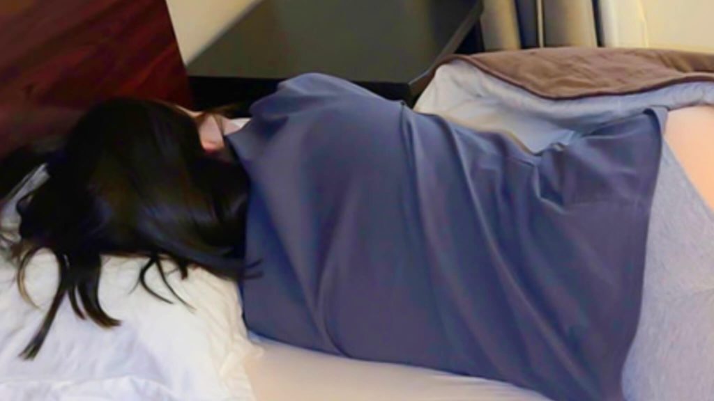 爆睡!湊波流 | smuk221 | 素人ムクムク - haruちゃん