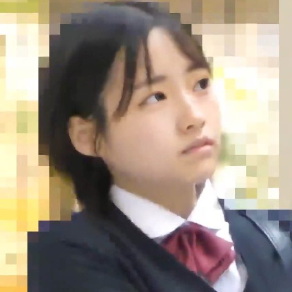 駅のホームに向かう制服美少女|紺イートン赤リボンちゃん18 | y018 | ゆず故障